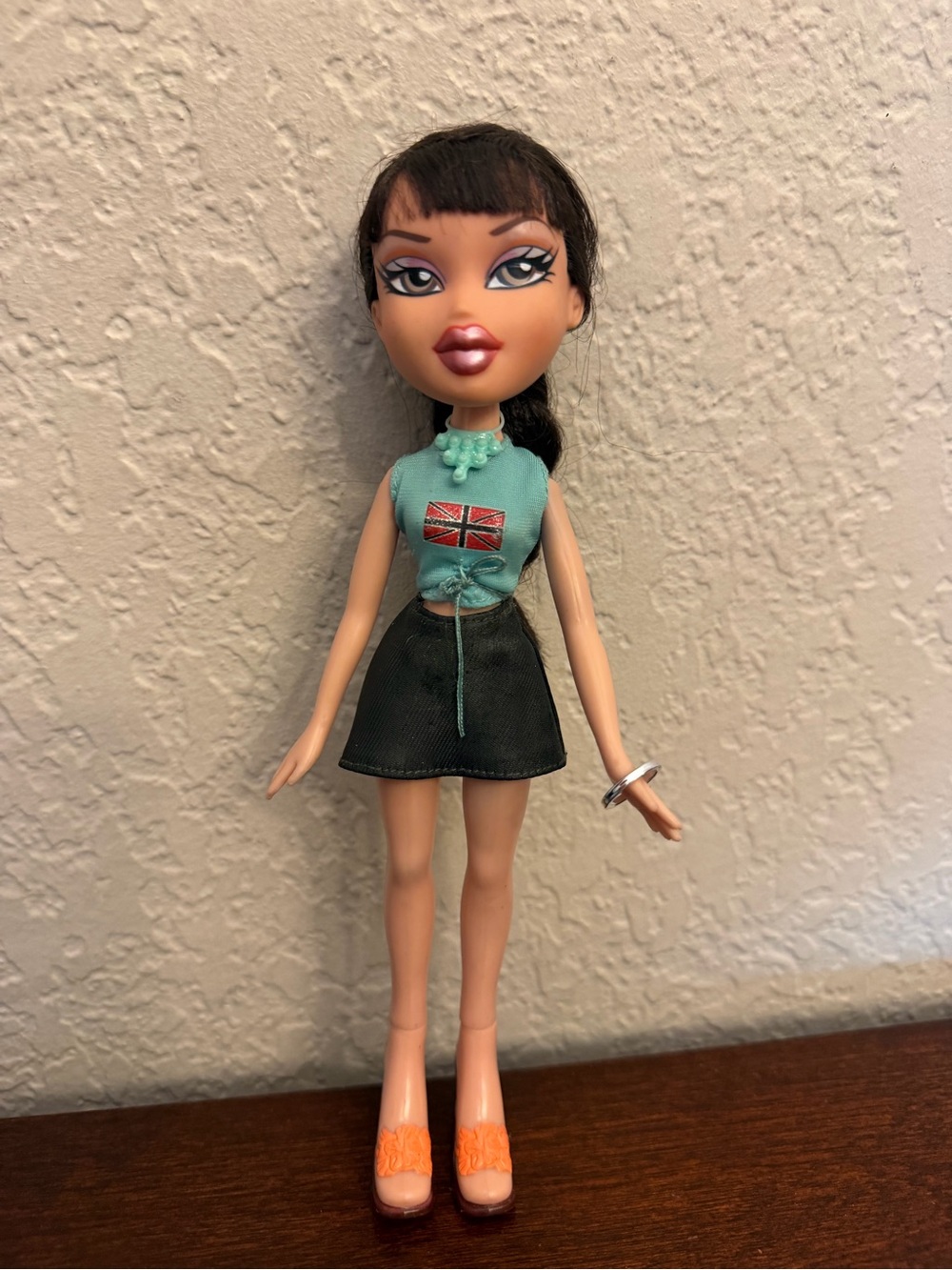 Vintage Bratz Flaunt It Jade Doll Original Outfit Shimmer Pink Lips 2001 MGA
